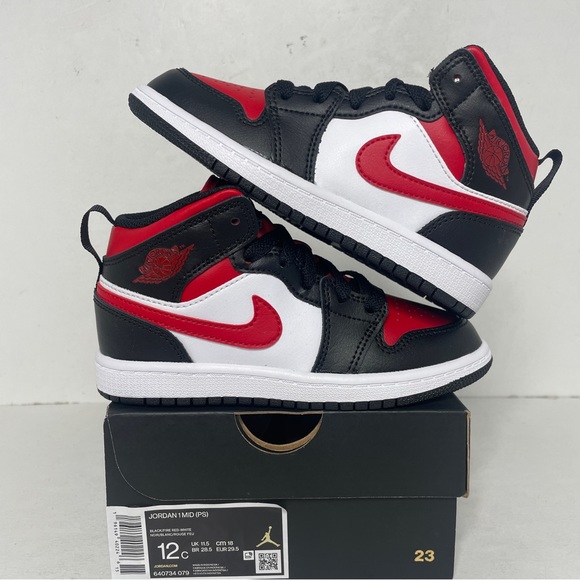 Jordan Other - Nike Air Jordan 1 Retro Mid PS “Bred Toe” 2022